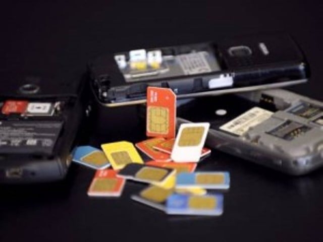 FBR orders blocking SIM cards of over half-a-million non-filers